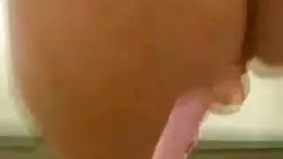 Darbo valandomis gyd ...