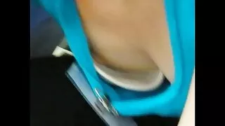 Įspūdinga jauna poni ...