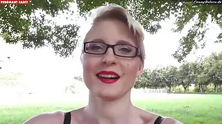 Jauna padėjėja davė  ...