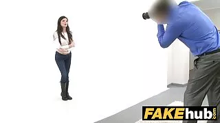 Ji apsivelka žaismin ...