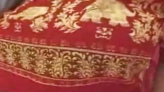 Ant rožinės kėdės bu ...